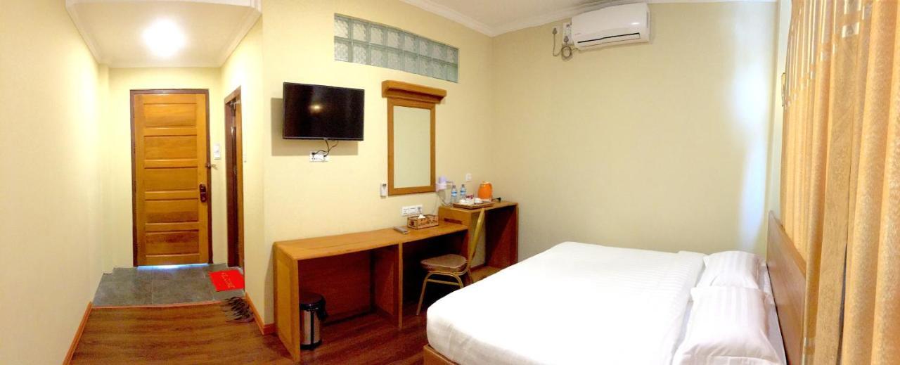 Inle Strand Hotel 낭쉐 외부 사진